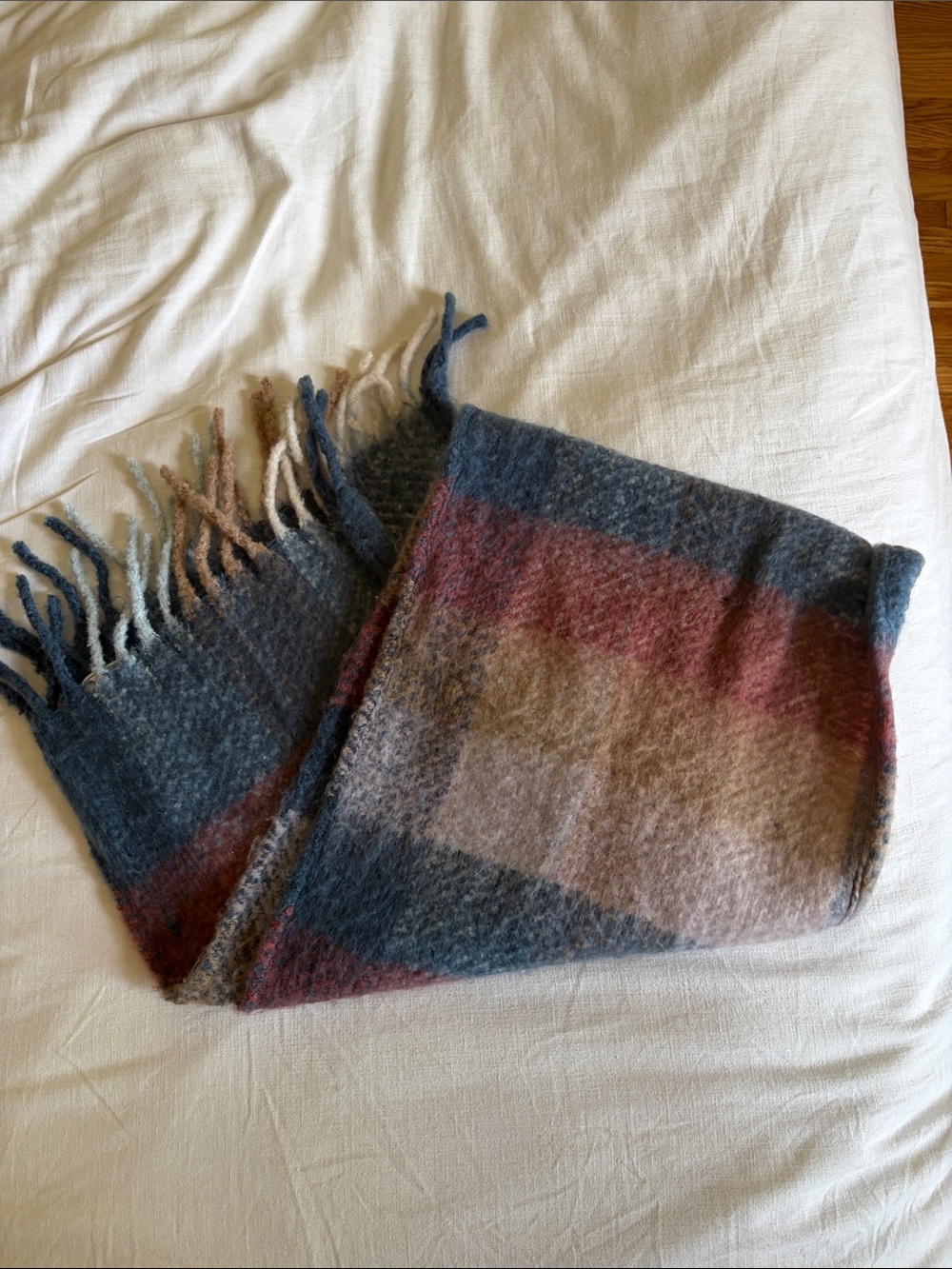 Abercrombie & Fitch Blue Knit Scarf